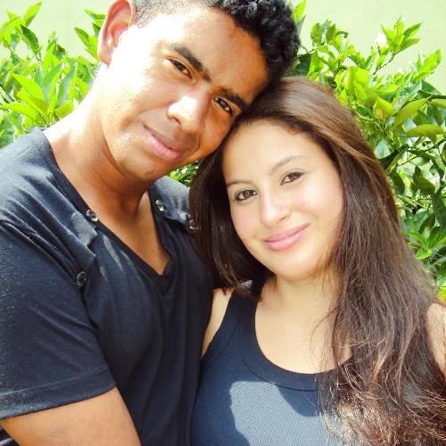 Músico

Perfil face: https://t.co/4rjzPtSAoC

Twitter: @diorato_

Whats: (41) 98901-5835

A música é o silêncio que existe entre as notas.