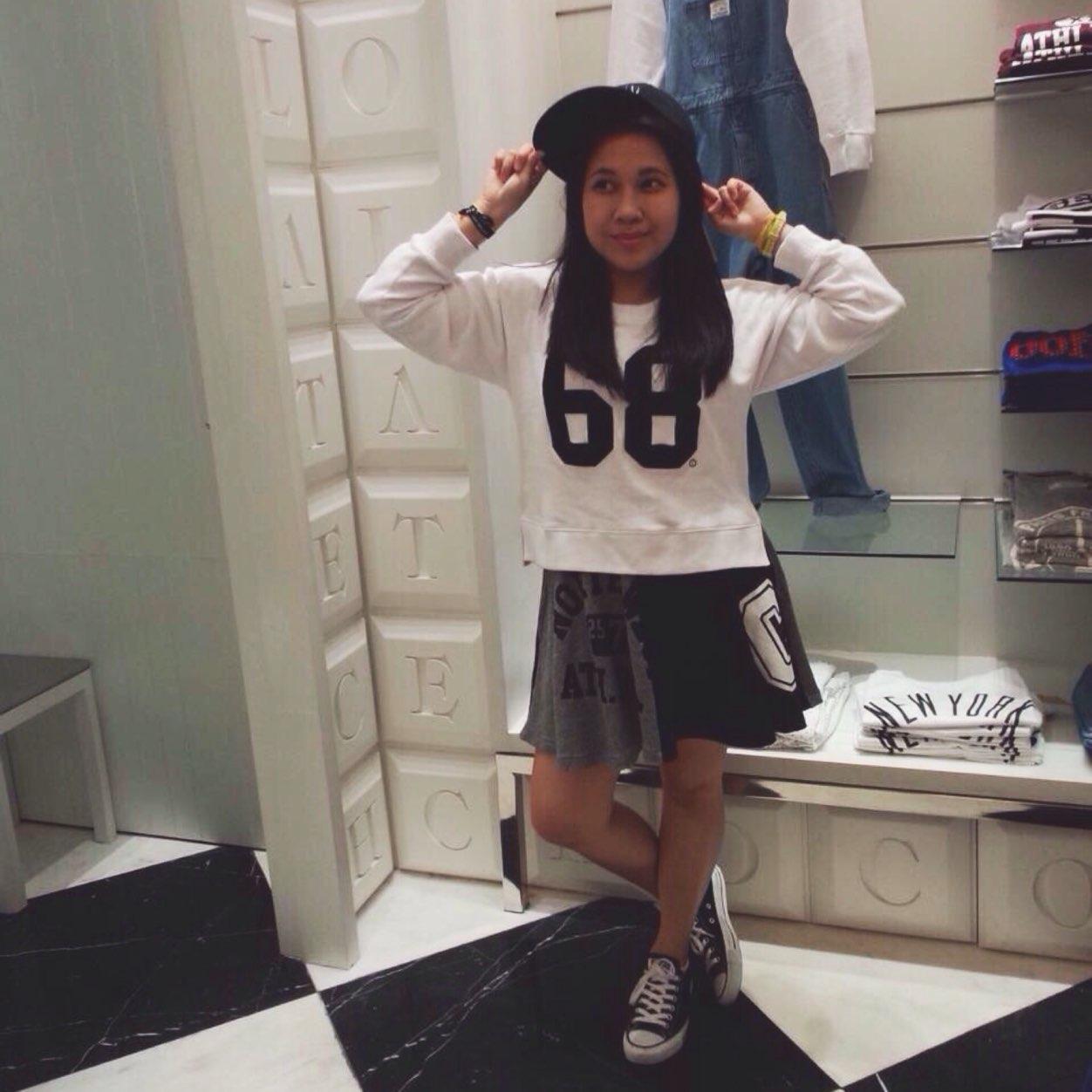 cindywijayas's profile picture. a dreamer& believer.