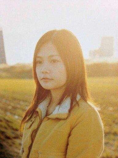 YUI、FLOWERFLOWER大好きです！無言フォローすみません