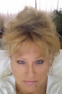 hopehester44's profile picture. 