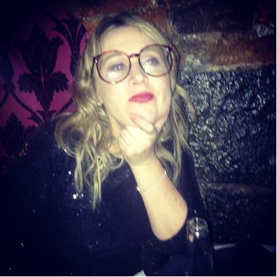 elainek18's profile picture. I like to laugh!
Stop animal cruelty. ❤️