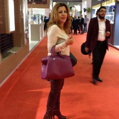 AkkelElif's profile picture. 