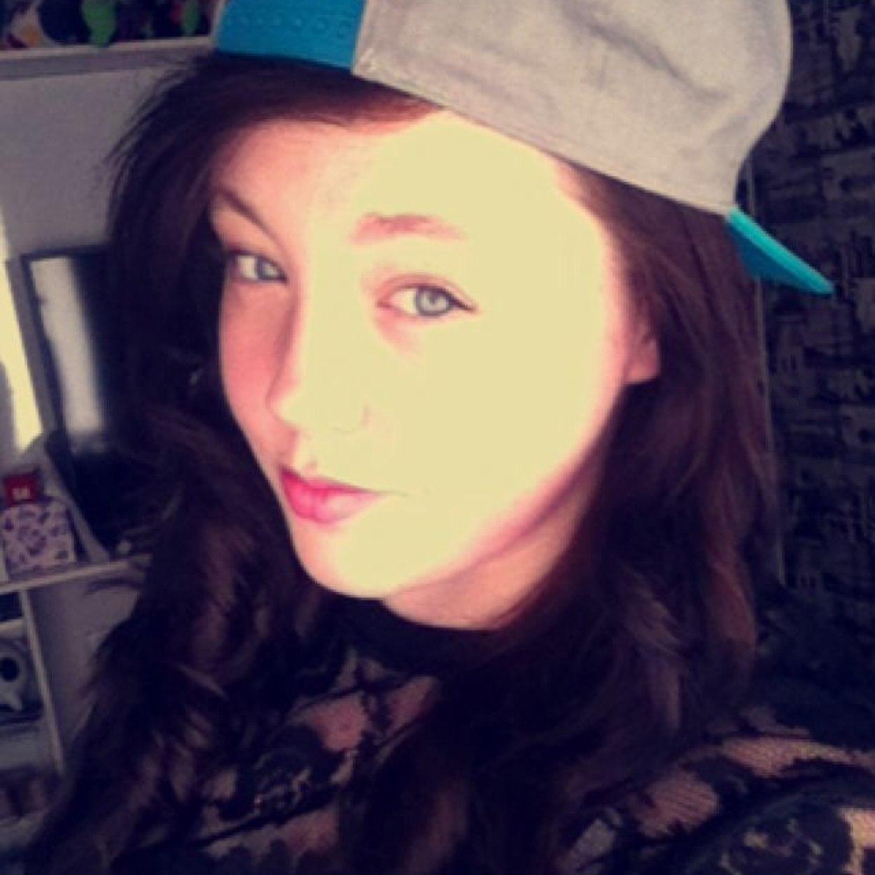 Levi1Phil's profile picture. If youre saying shit about my friends, youre saying shit about me... Facebook; elisha allen Snapchat; elishaallenxx Skype; elishaelizabethallen