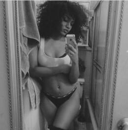 Hi I'm a parody not really her follow me please single.