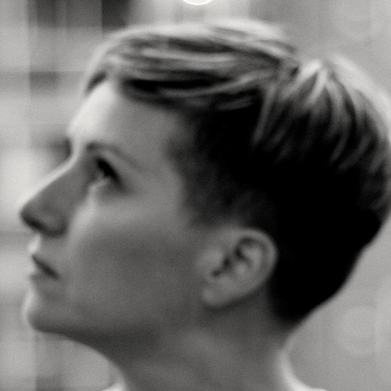 vocalist * topline songwriter * person * http://www.soundcloud/harper_lake