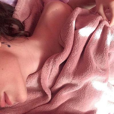 smalejko's profile picture. Хреново.б