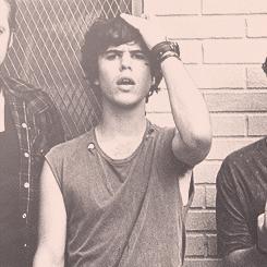 Member of: @deviouswearerp [not gay, girls] Can't keep my mouth shut up #sorrynotsorry [RP, 18+] taken by @Pookiebearstar