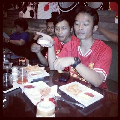 sila_budiman's profile picture. Friendly...