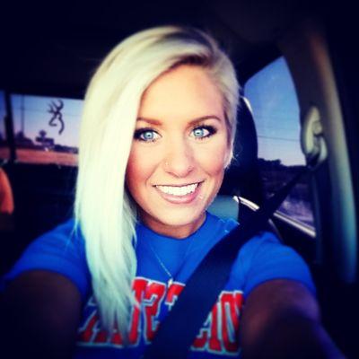 Hairstylist & Make up artist, Love hunting and archery competitions.