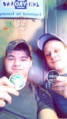 good ol country boy.  single
let's get shit faced
 #sqare_body_mafia
