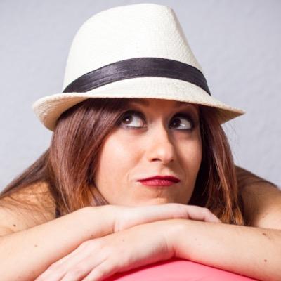Programadora informática en Albacete. Puchericha de nacimiento. Evitando dudas desde 1991