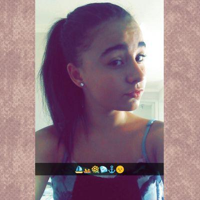 Faço uns vídeos por aí, comecei agora nessa estrada   
Facebook
 Yohanna Nunes C. Xavier 
Snap 
Yohanna Xavier 
Contato 
YohannaXavierNcx@Gmail.com