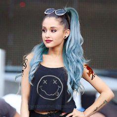 #bangbang #moneyandpower #loveyoutothemoonandback ++++ Motavator Arianator