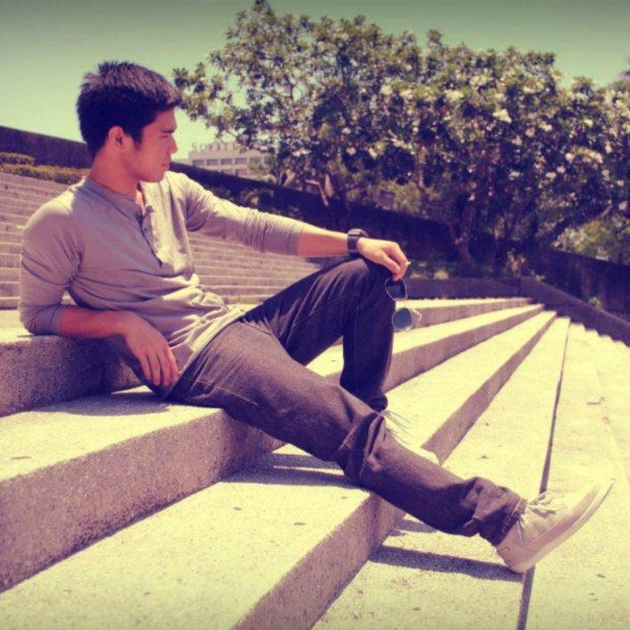 Thomasian, Commerce, USTYJ.
Dreaming big, Working hard, Playing hard.