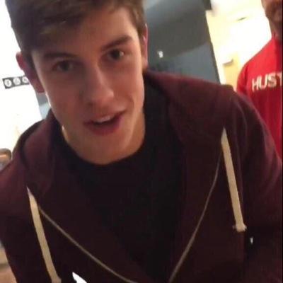 FOLLOW @legendmendes and @mendesanthem for help with follows from 12/12