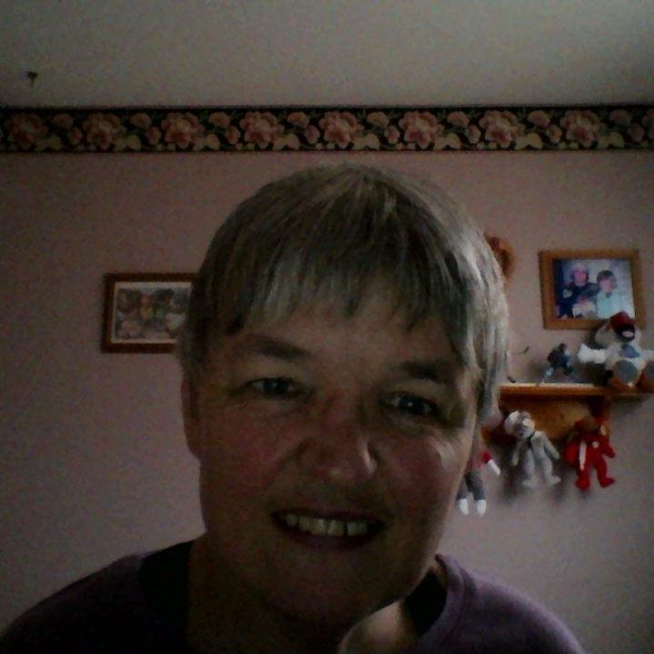 hockeygal1964's profile picture. 