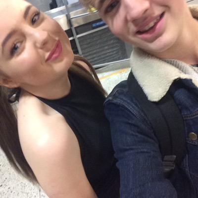 90skidcliffrd's profile picture. Saved by @lipstainbieber :-)