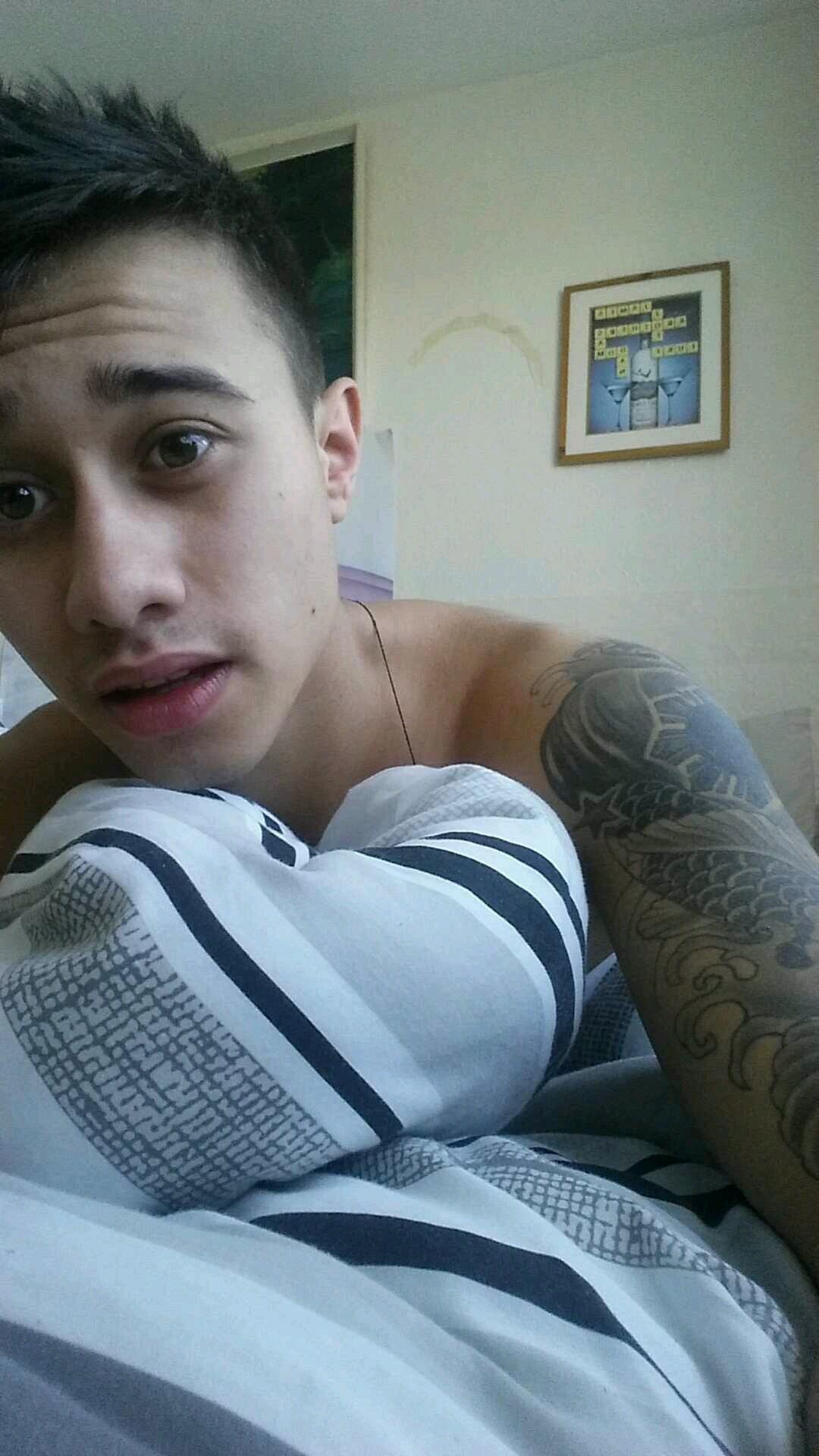 DanielYoung95's profile picture. Loving life can't wait to go traveling