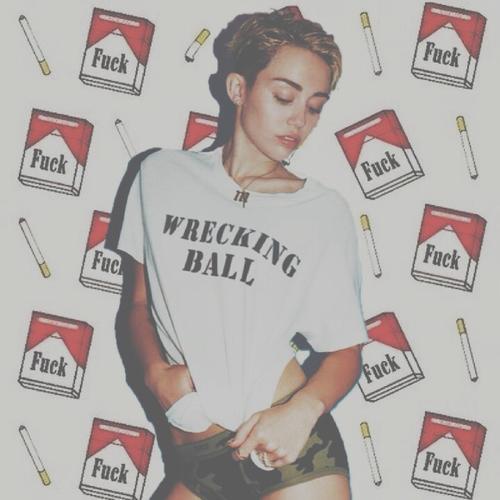 cyrusdelici4's profile picture. te dei um follow, não siga aqui, seja legal e siga por favor a @zombieench4nted como forma de agradecimento, muito obrigada :v