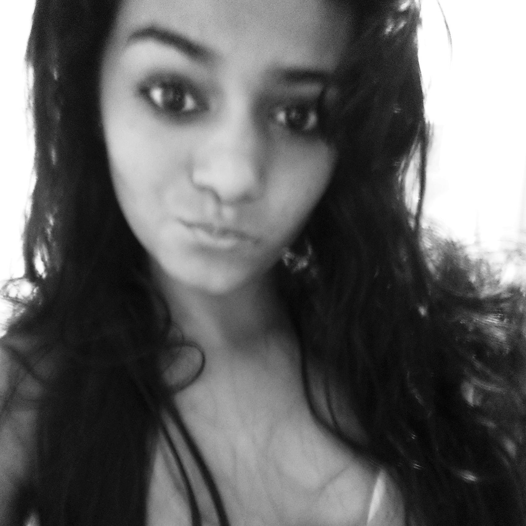 Loly_Tavares