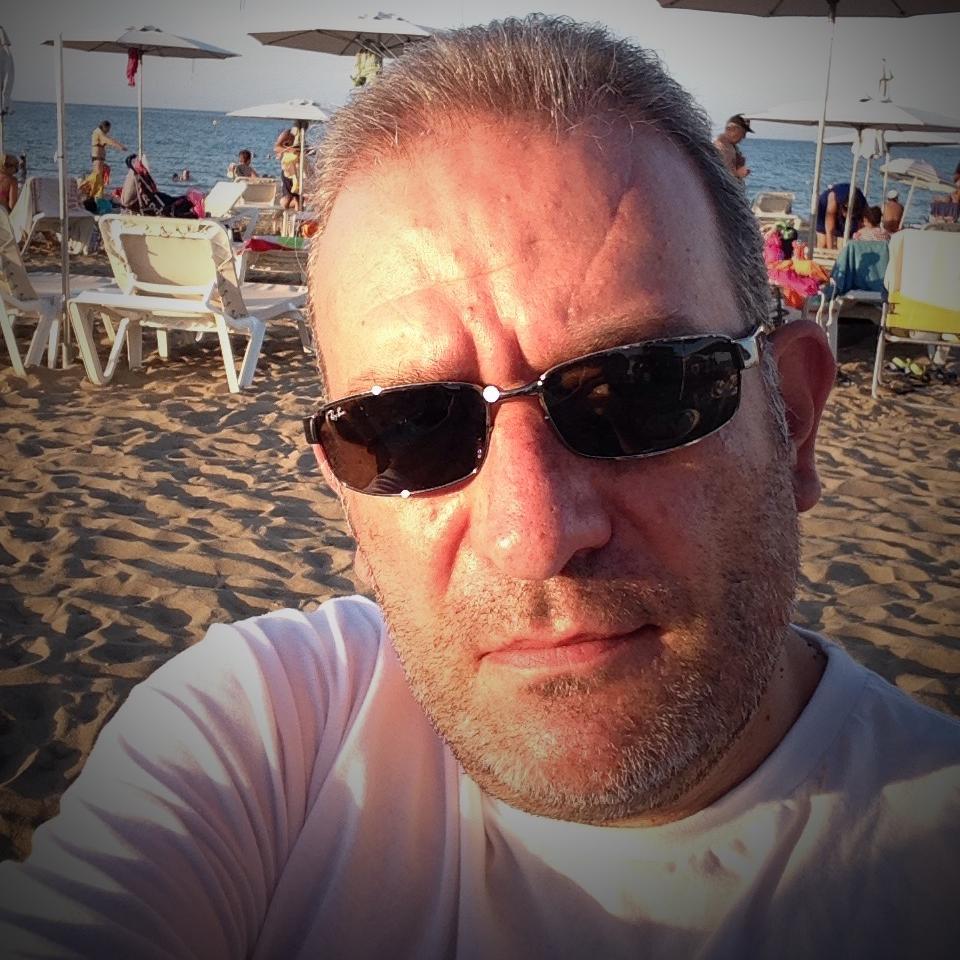 eargudo's profile picture. Atlético hasta la médula y de 'Alma' Rojiblanca...  Porque el corazón se para, pero el Alma es inmortal...  (Diego Pablo @Simeone) @Atleti 
@YoSreTuSeguidor