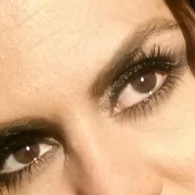 Creating the looks you desire to feel your best through makeup artistry and skincare. Treat yourself!