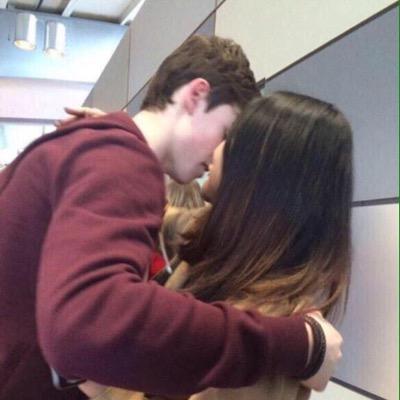follow @mendesanthem and @legendmendes they can helo you with 12/12 follows !!!!!