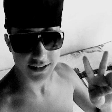 “Antes de falar, ouça. Antes de agir, pense. Antes de criticar, conheça. E antes de desistir, tente” ❤F.G❤