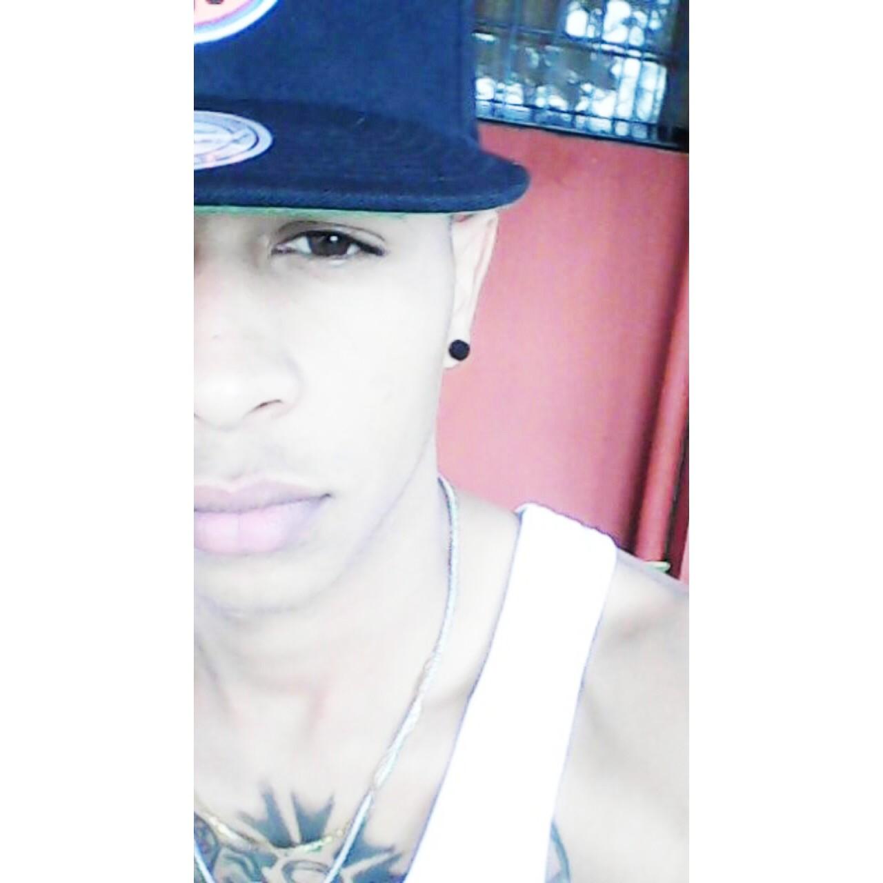 ErnestoGnzlz_'s profile picture. IG;ernestognzlz_ ✌                                      829-269-3727 WhatsApp✌                        #FREE'POPOLA✖