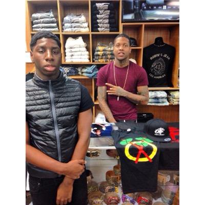 cshank80sbaby's profile picture. #TeamLakers #SignPisces