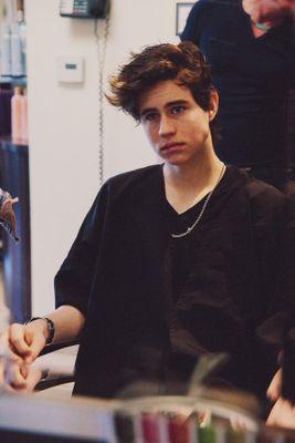 nolovebro's profile picture. I always follow back ;v