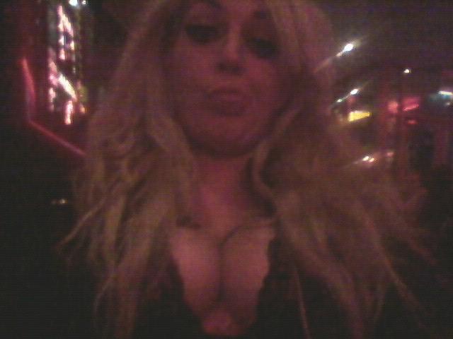 Hi , im 25 years. Old. Orrigamally.from loughborough.but. Have.recently moved to nottingham I am currently single but I must stress if you are.intressted im not