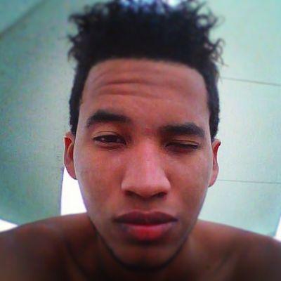 carlos26695's profile picture. 