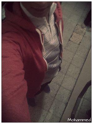 ▀▄▀▄▀▄▀▄▀▄▀▄▀▄▀▄▀▄▀▄
╔══╗♪
║██║ ♫ ♫ ♥▀▄▀▄▀
║ (● ║ ♫ ♥ ??
▀▄▀▄▀▄▀▄▀▄▀▄▀▄▀▄▀▄▀▄