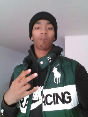 Tryin to Check a Mill Fuck yo Plug Im Da Socket Shorty not Valid Put Him in Da Clout#FreeSmoke #SuckaFree