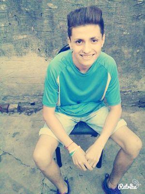 tengo 15 años,soy estudiante,siganme!