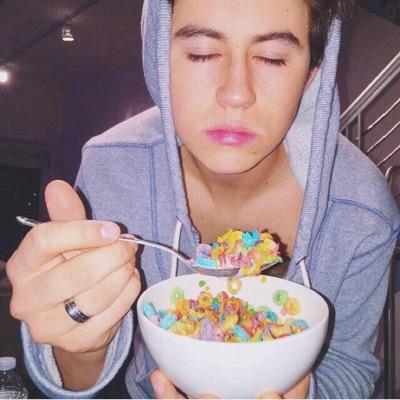 since i gave you a free follow, go follow @definitegrier and i won't unfollow you
