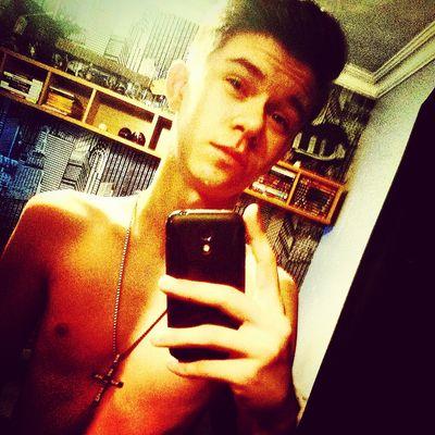 Jordan-Emma    Snapchat : jay_arrowz420     PSN : DawnOfPoseidon Instagram : jay_arrowz420    BBM Pin : 5160943B
