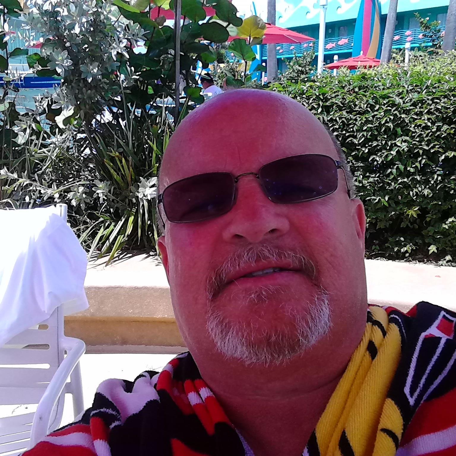 bayonnefred's profile picture. Live, Laugh, Love