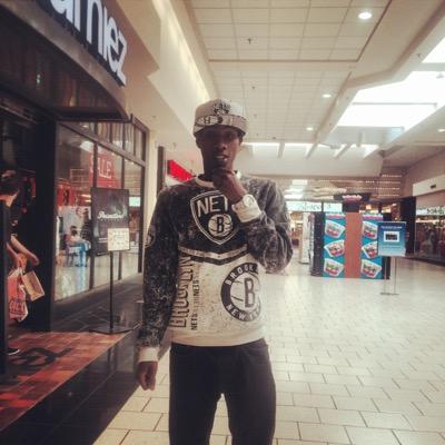 Taurus Life✈️ Crown Heights Artist/Entrepreneur G.M.B 21 years old Spread ❤️that's the Brooklyn way IG moneymakin_mayja https://t.co/Se5YqOvvD2