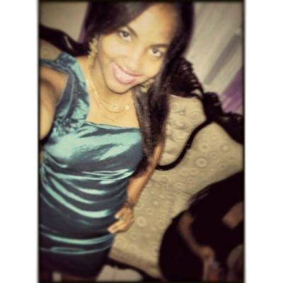 -Alone -Estudiante de Artes Escénicas-Modelo #FSB♥