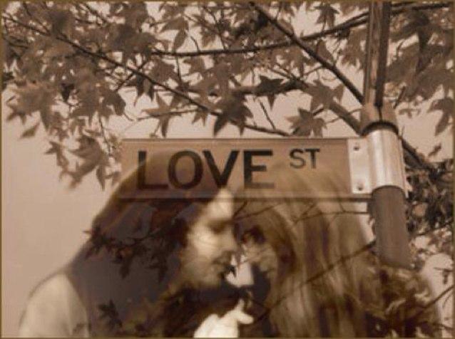 Jim Morrisons spirit♥♥ born December 8 . lead singer of the doors. poetry♥