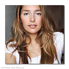 herbbrisa220's profile picture. How many divorced men does it take to change a lightbulb? No one knows. They never keep thr house