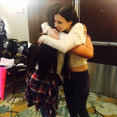 I just made this account to remind you guys that alyssa loves you a lot and so do I