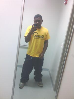 b3ff65e398ff47c's profile picture. IM board single chill asf