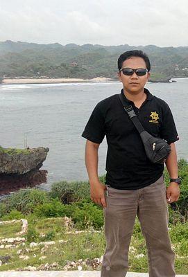 Fokus Dalam Tugas, Pecinta Sejati....
