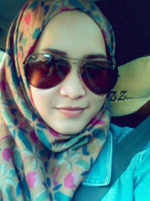 miapratiwi2's profile picture. University of pamulang-SBI.