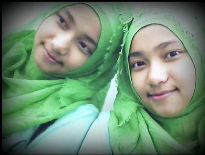 mutiara20144102's profile picture. 