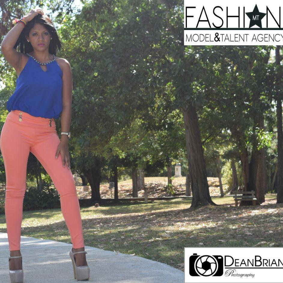 somos una agencia de modelage en panama, con las mejores cara y calida de fotos!!