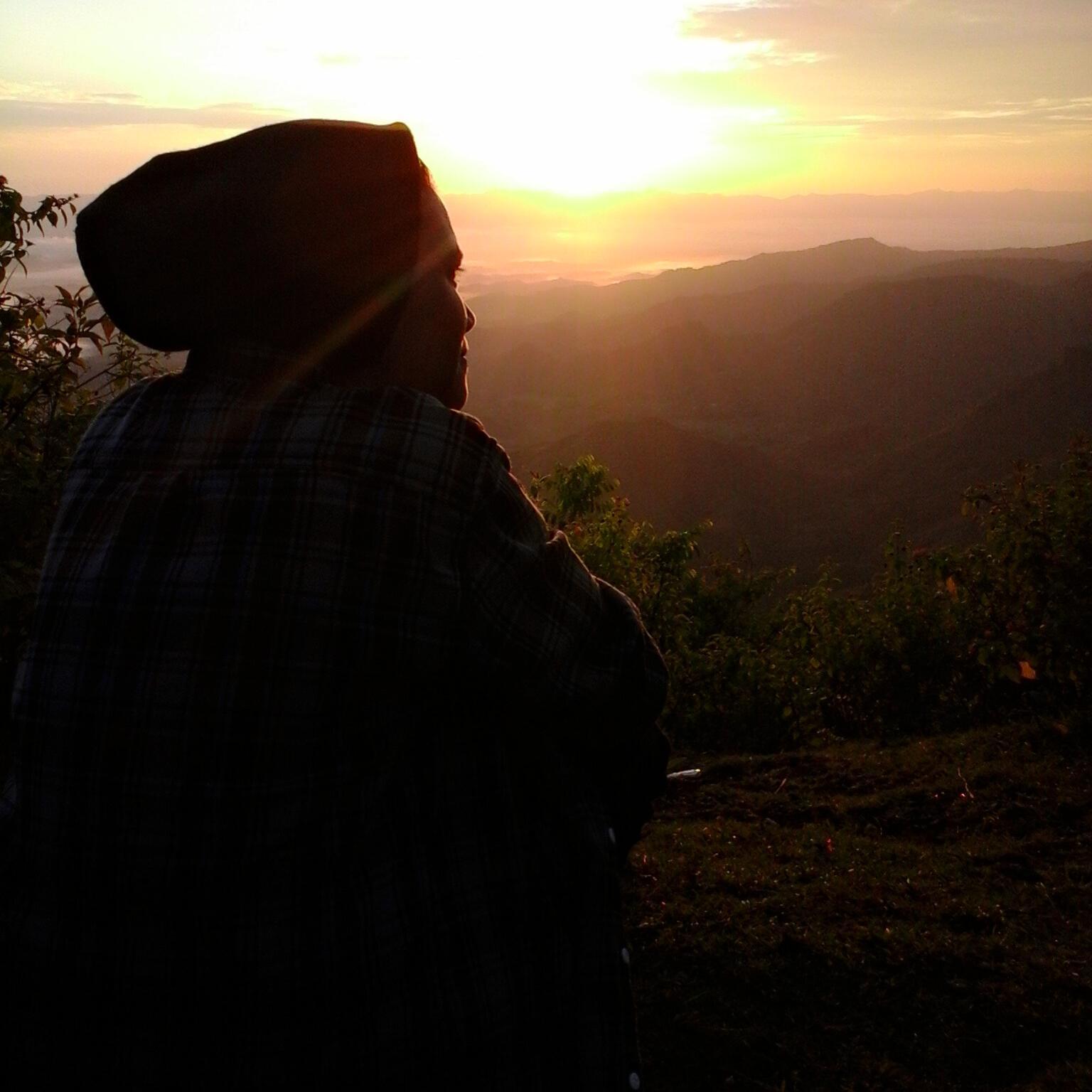 __wiwiT_mr's profile picture. be thankfull for what you got || 51DA3424